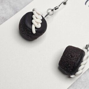 3D Chocolate cupcake earrings